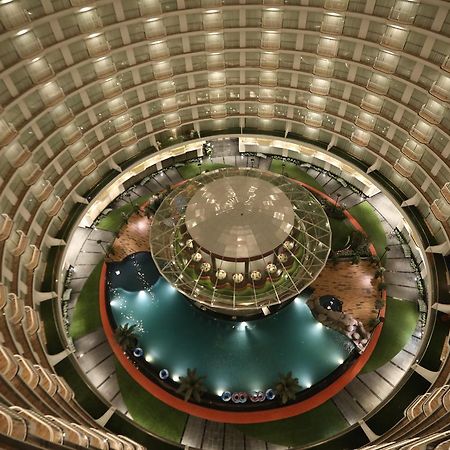 Rajhans Belliza Service Apartment Surat Esterno foto